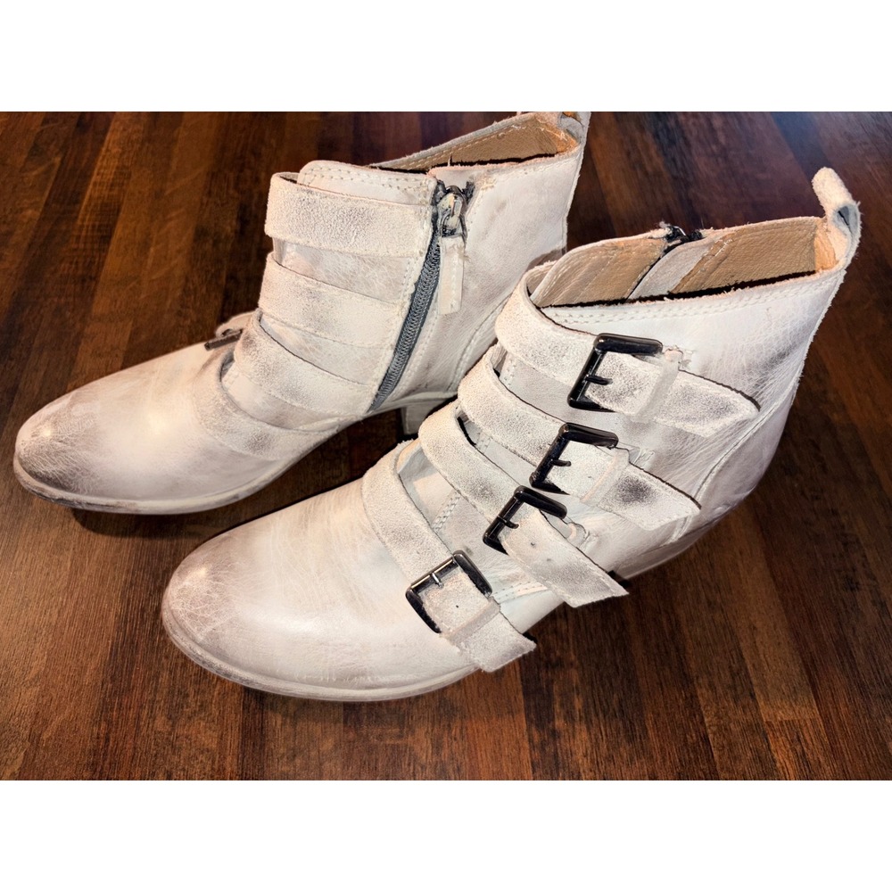 Roan by Bed Stu Zoey White Leather Triple Strap Buckle Ankle Boots Womens 8